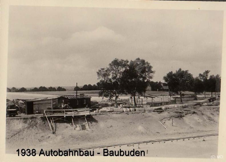 1938 Autobahnbau Baubuden.jpg